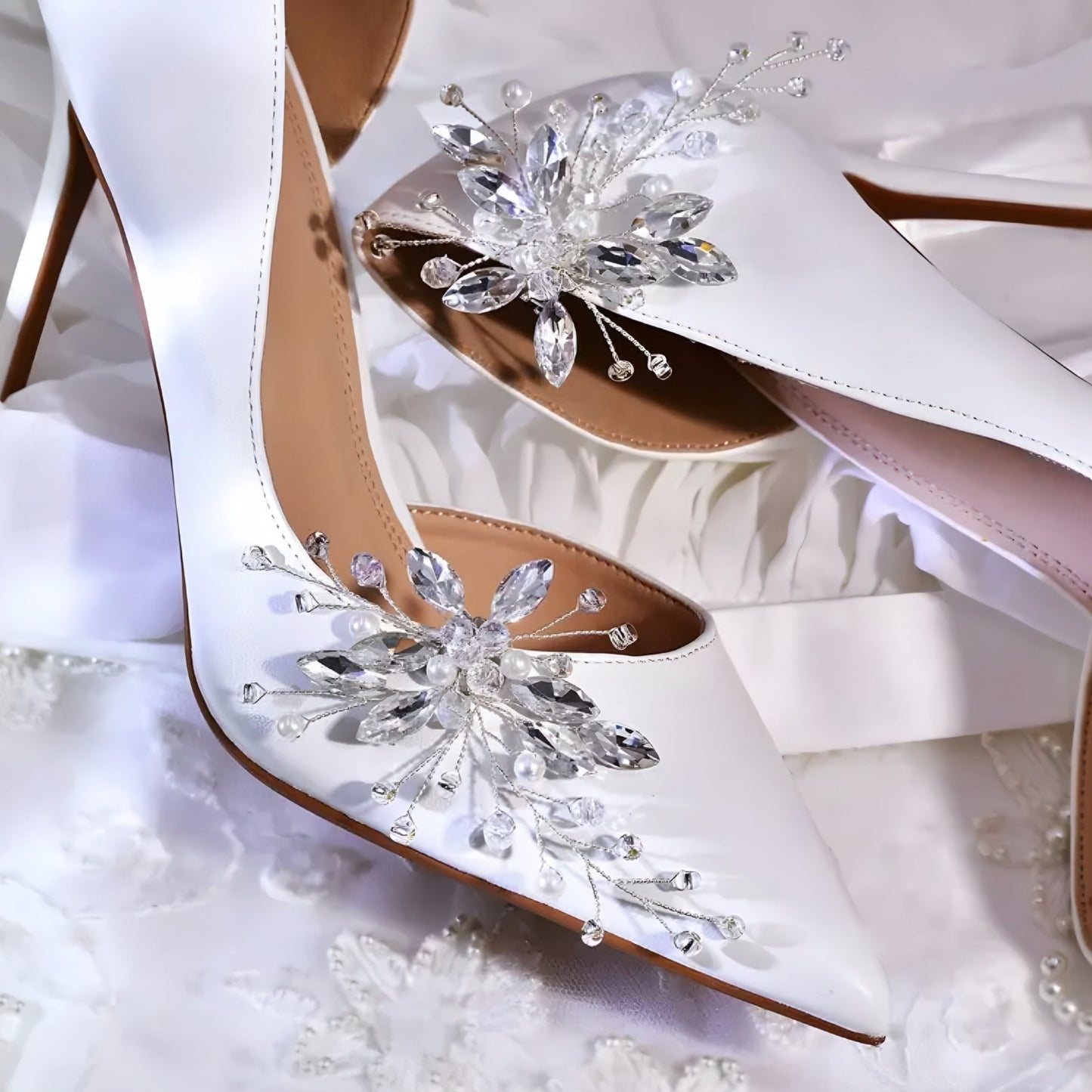 Nr.16 Glitzernde Kristall Schuhclips in Flocken Design – Eleganz für Brautschuhe und Abendmode