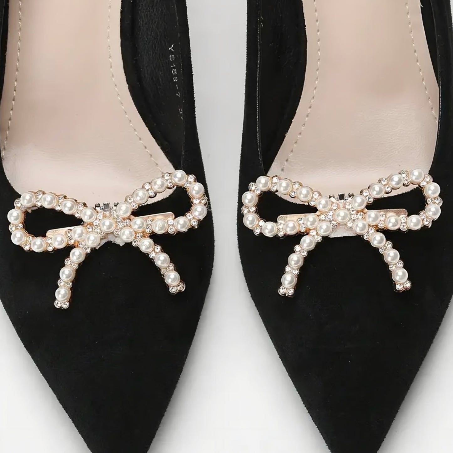 Nr.14  Elegante Schuhclips in Schleifenform mit Diamanten und Perlenbesatz – Stilvoller Akzent für jeden Look
