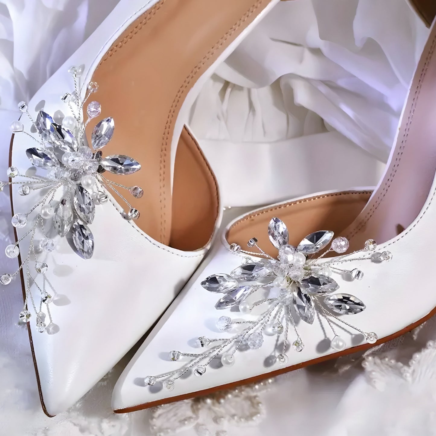 Nr.16 Glitzernde Kristall Schuhclips in Flocken Design – Eleganz für Brautschuhe und Abendmode